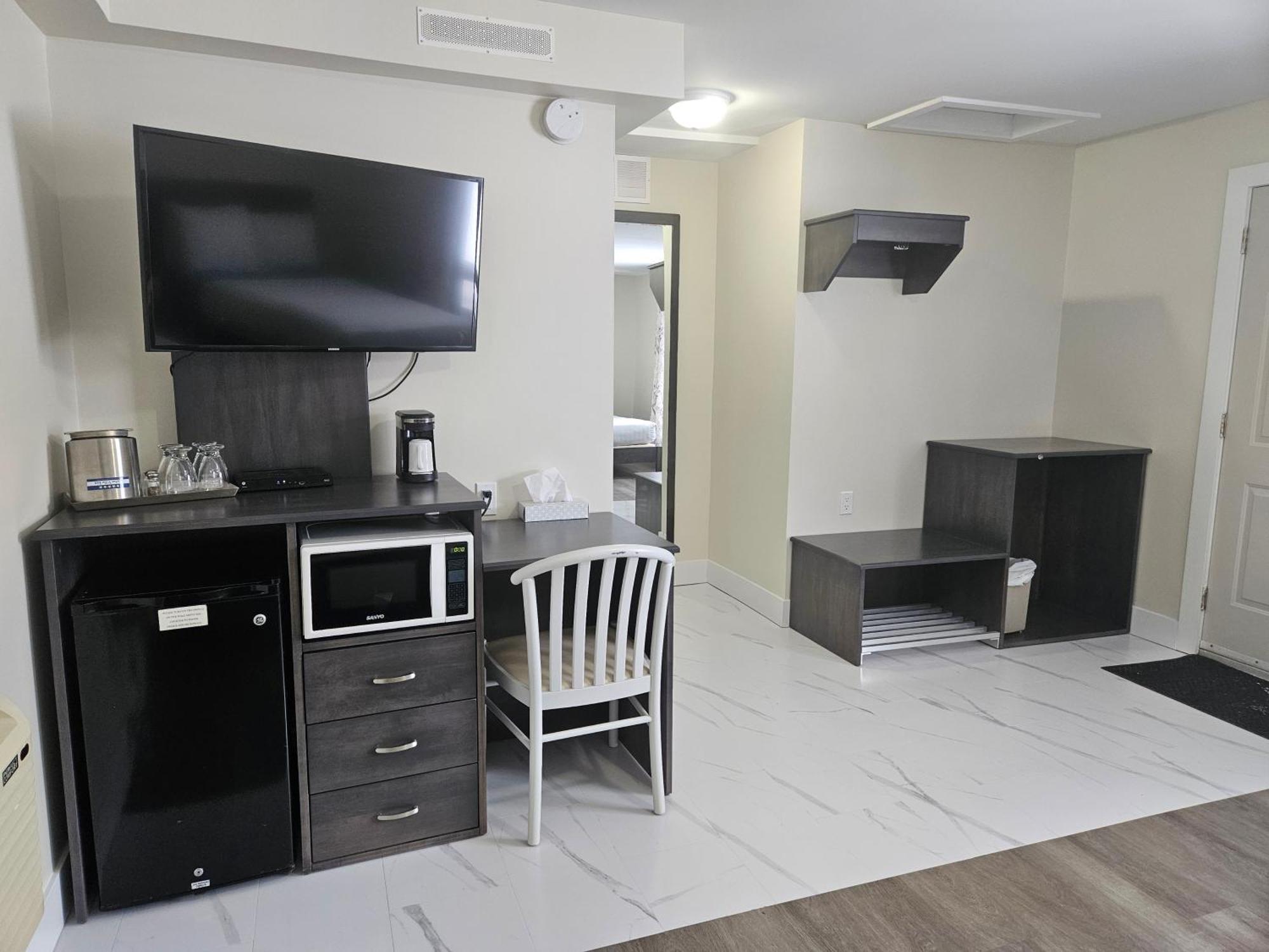 Leelas Villa Inn Flesherton Экстерьер фото